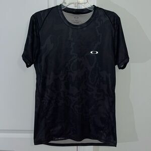 Oakley Eyewear Camo Camouflage Compression Work out Sportwear Base Layer Shirt M